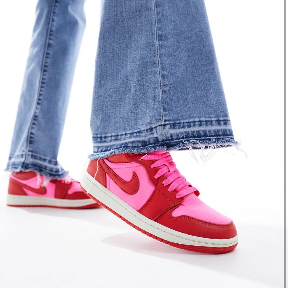 Nike Air Jordan Low - New